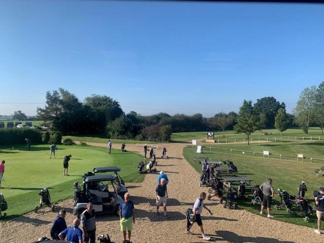 Silverstone Golf Club And Hotel Екстериор снимка